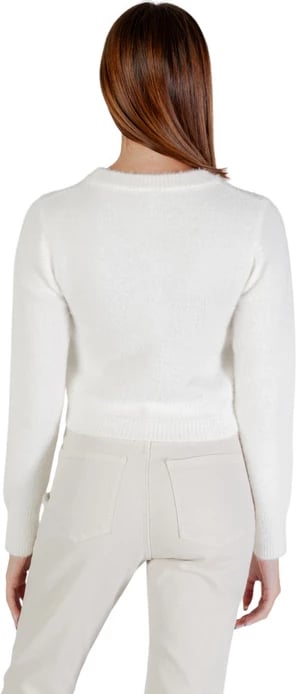 Xhemper femra Only i bardhë