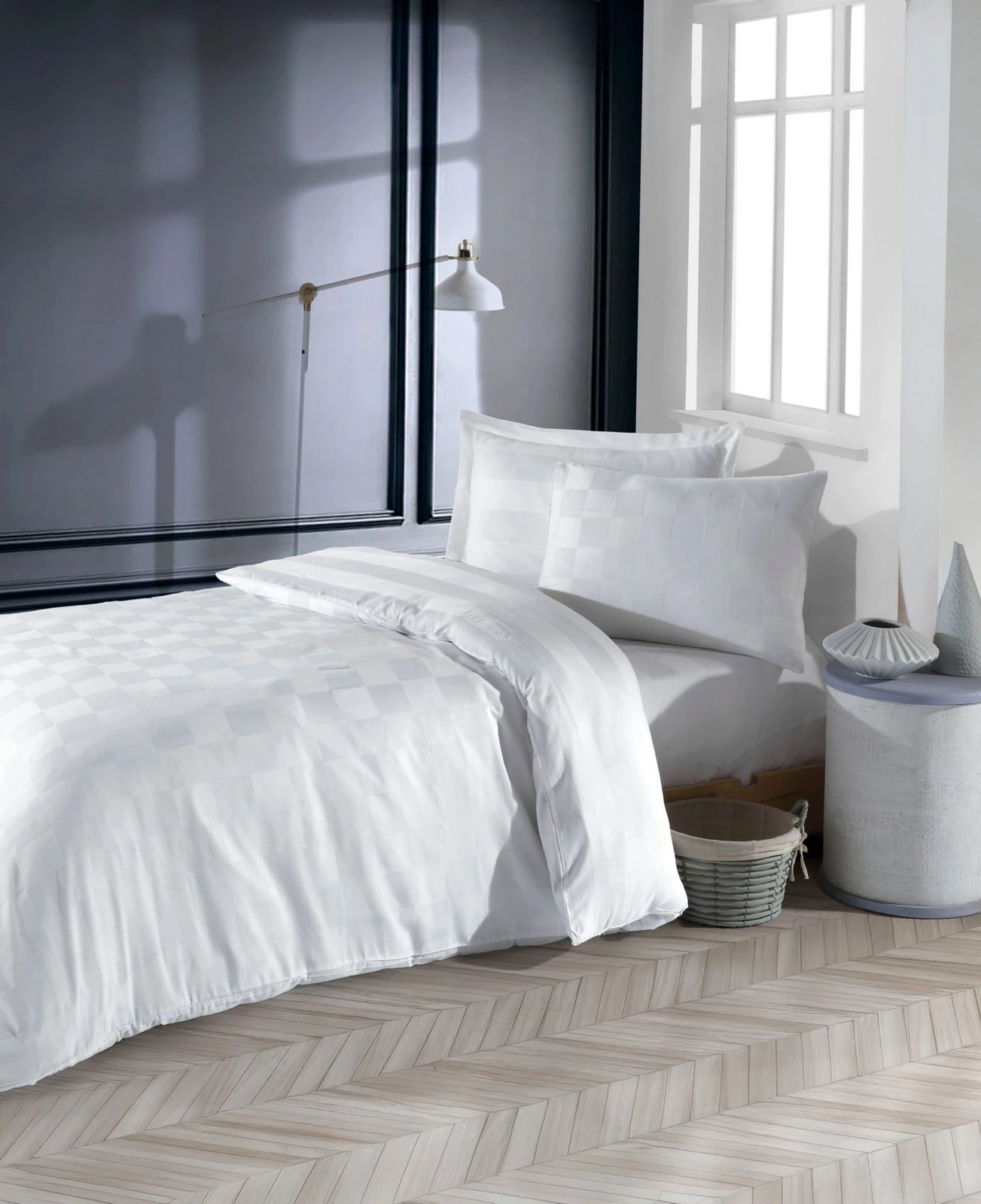 Set mbulesë jorgani XXL, një copë, ngjyrë e bardhë, L'essentiel, Kareli Saten