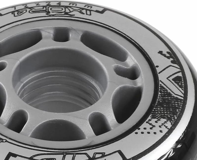 Rrota rollera Nils Extreme, të zeza