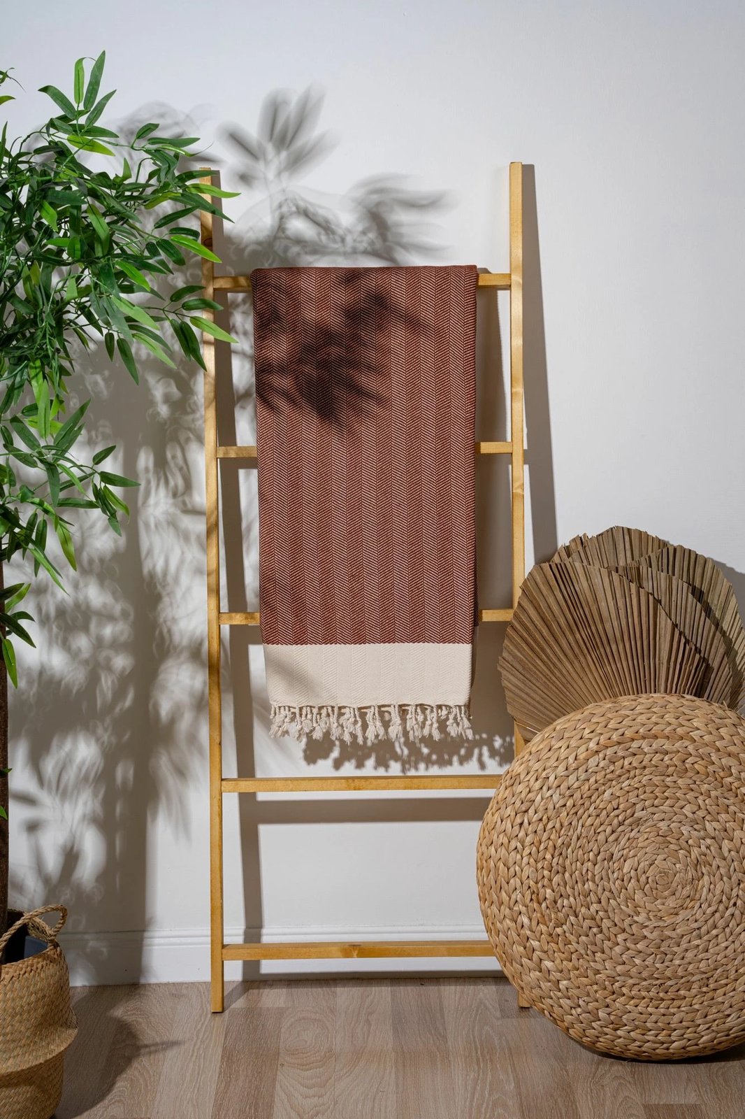 Peshqir plazhi Fouta Mijölnir, ngjyrë e kuqe tjegulle, Baliksirti