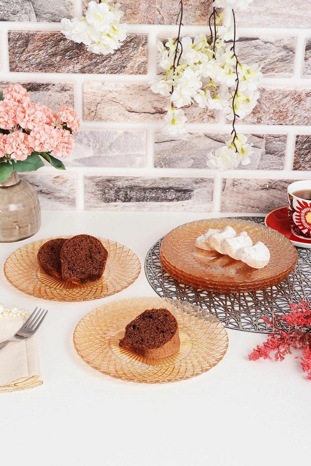 Set pjatash për ëmbëlsira, ngjyrë amber, Hermia Belinda, 6 copë, 21cm