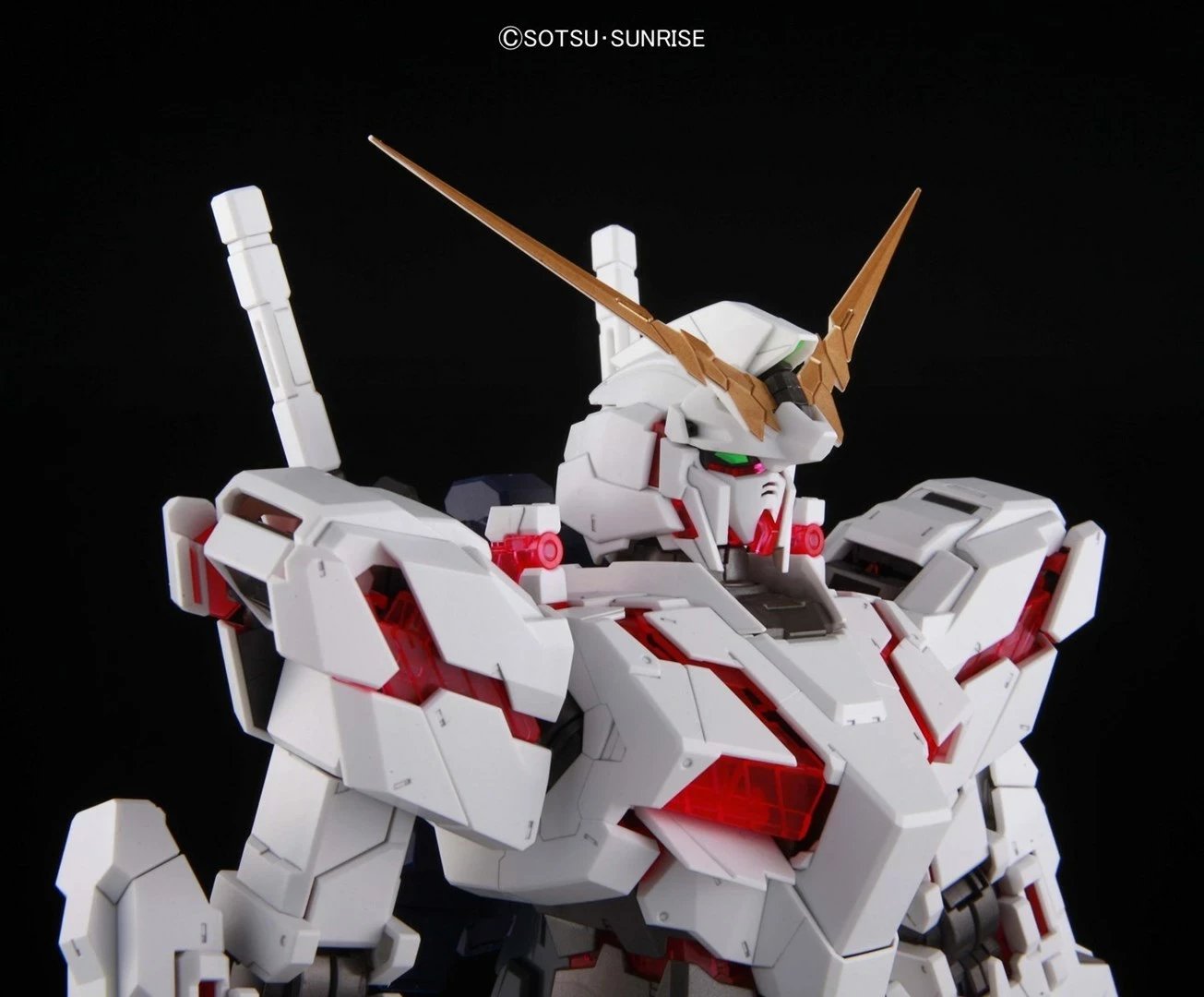 Model PG Bandai Unicorn Gundam, Perfect Grade, Bardhë