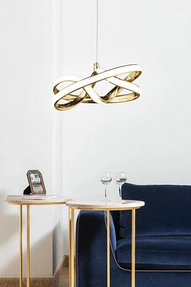 Llambë tavani Opviq, Vino Sarkıt, ngjyrë ari