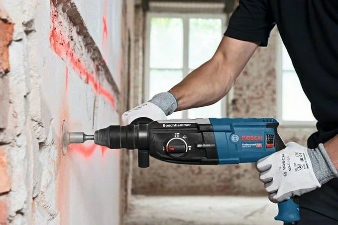 Çekiç rrotullues Bosch GBH 2-28 F Professional, 880 W, 900 RPM, SDS Plus, Kuq