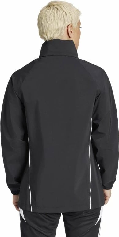 Jakne për femra adidas