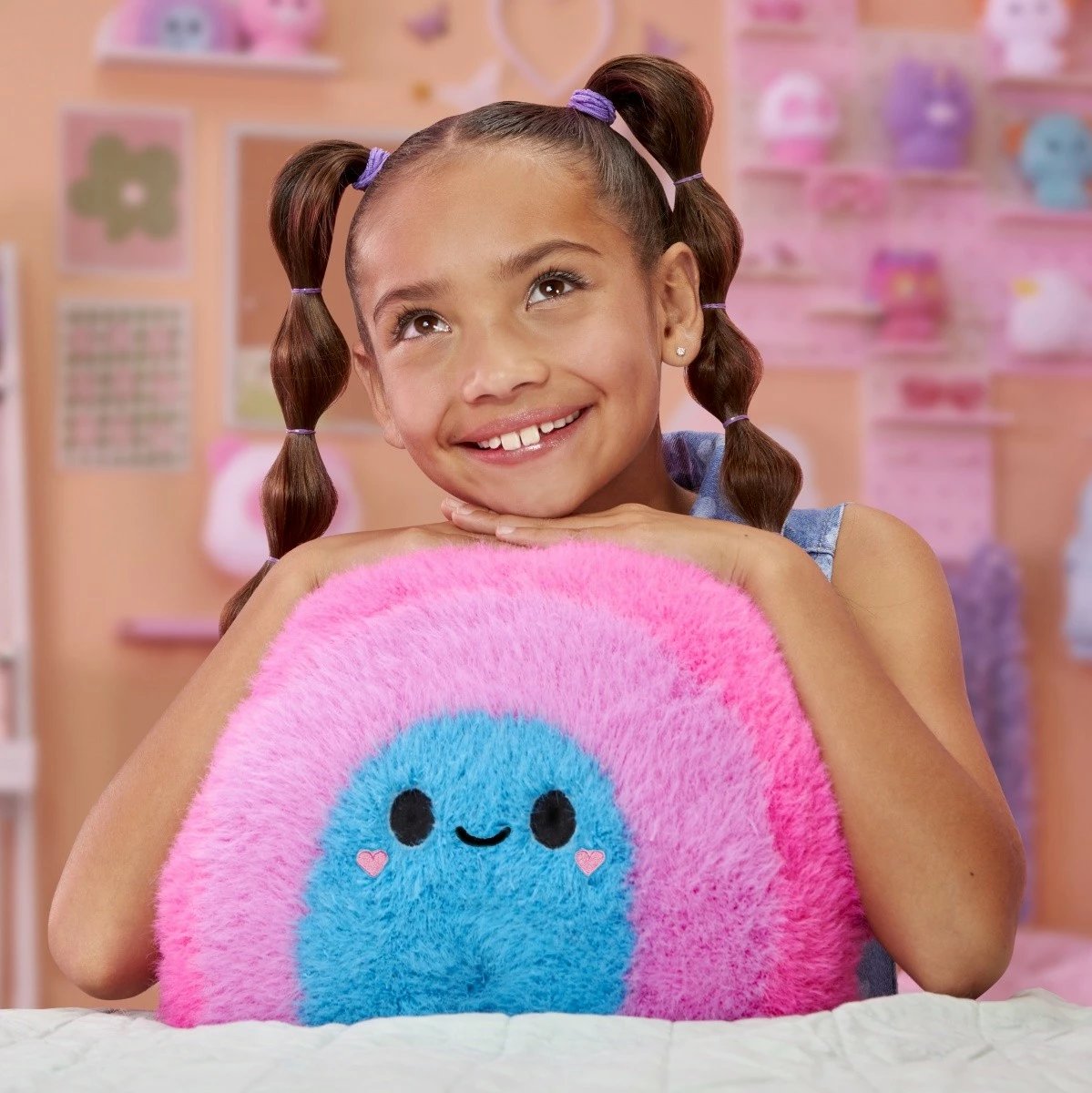 Lodër pelushi Fluffie Stuffiez Rainbow, e madhe, shumëngjyrëshe