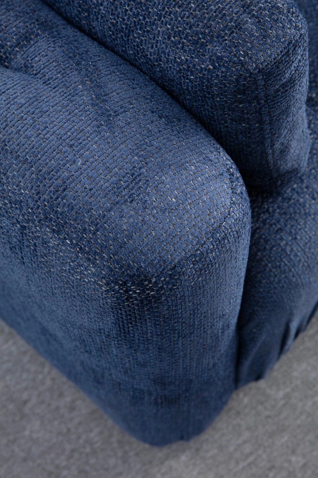 Këndare Amaris 3 vende me pouffe, ngjyrë navy blue