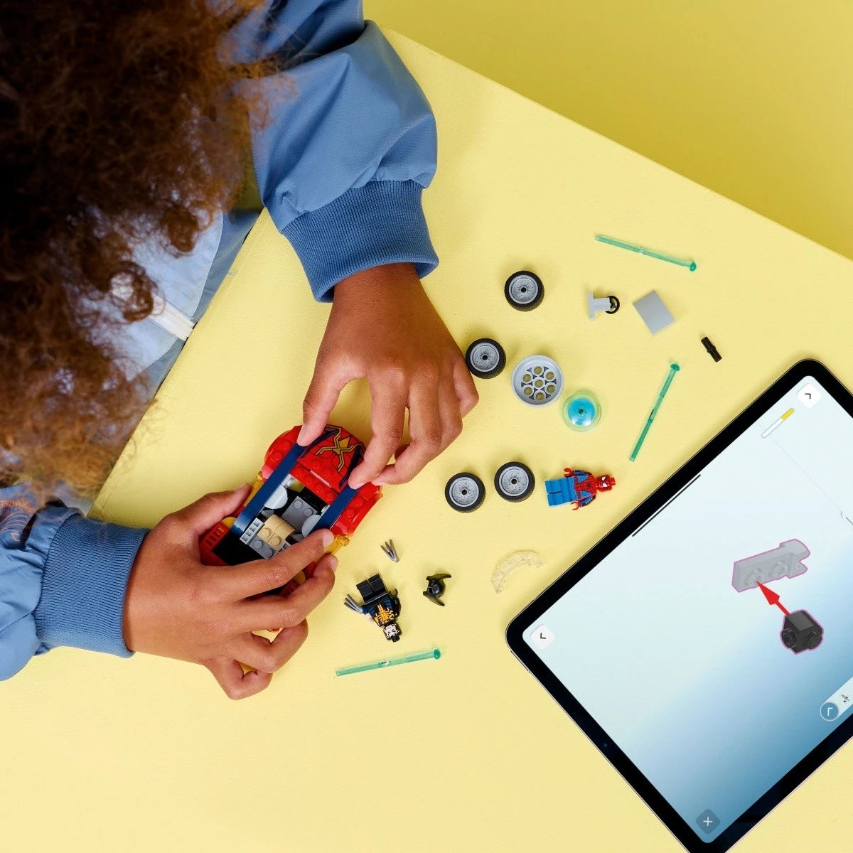 Set ndërtimi, LEGO Marvel, 76336, 134 pjesë, me minifigurat Spider-Man dhe Venomized Wolverine, 7+