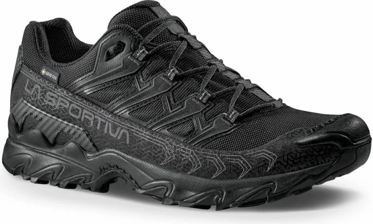 Atlete trail për femra La Sportiva, të zeza