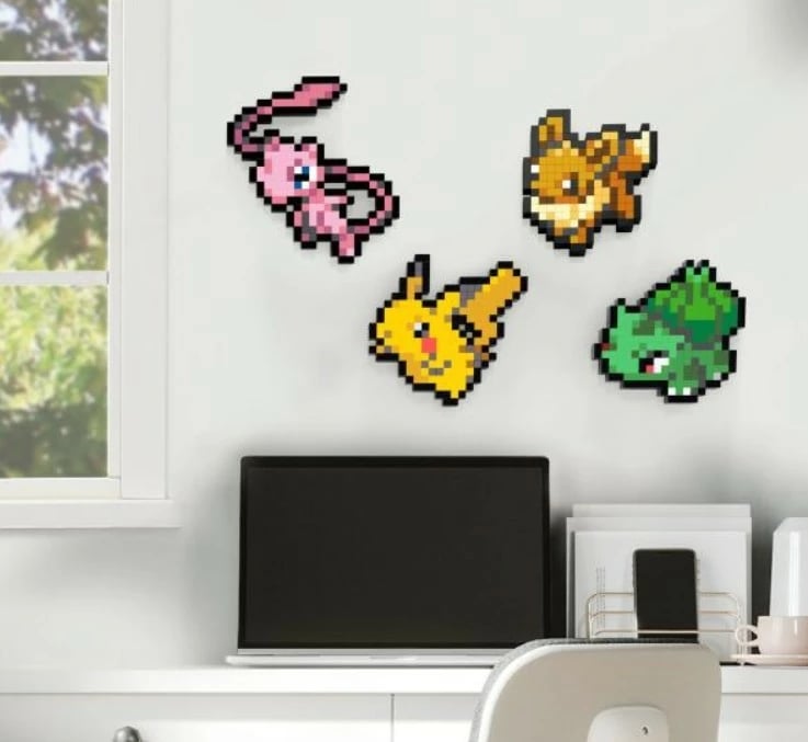 Set ndërtimi Mega Bloks Pokemon Eevee Pixel Art, 323 pjesë
