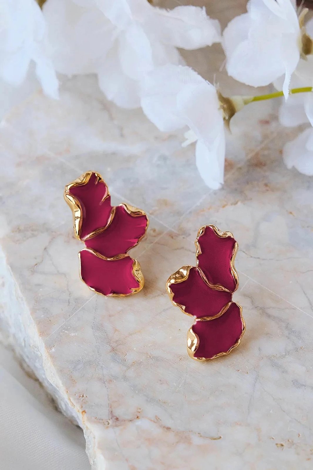 Vathë Jumeon, ngjyrë ari, Mrdm-Mn-Yprkkp