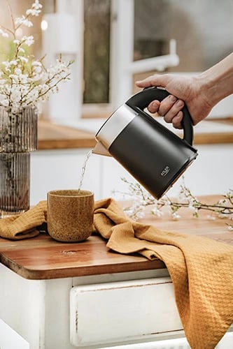 Zierëse uji elektrike, Adler AD 1372, 0.6L 800W, e zezë