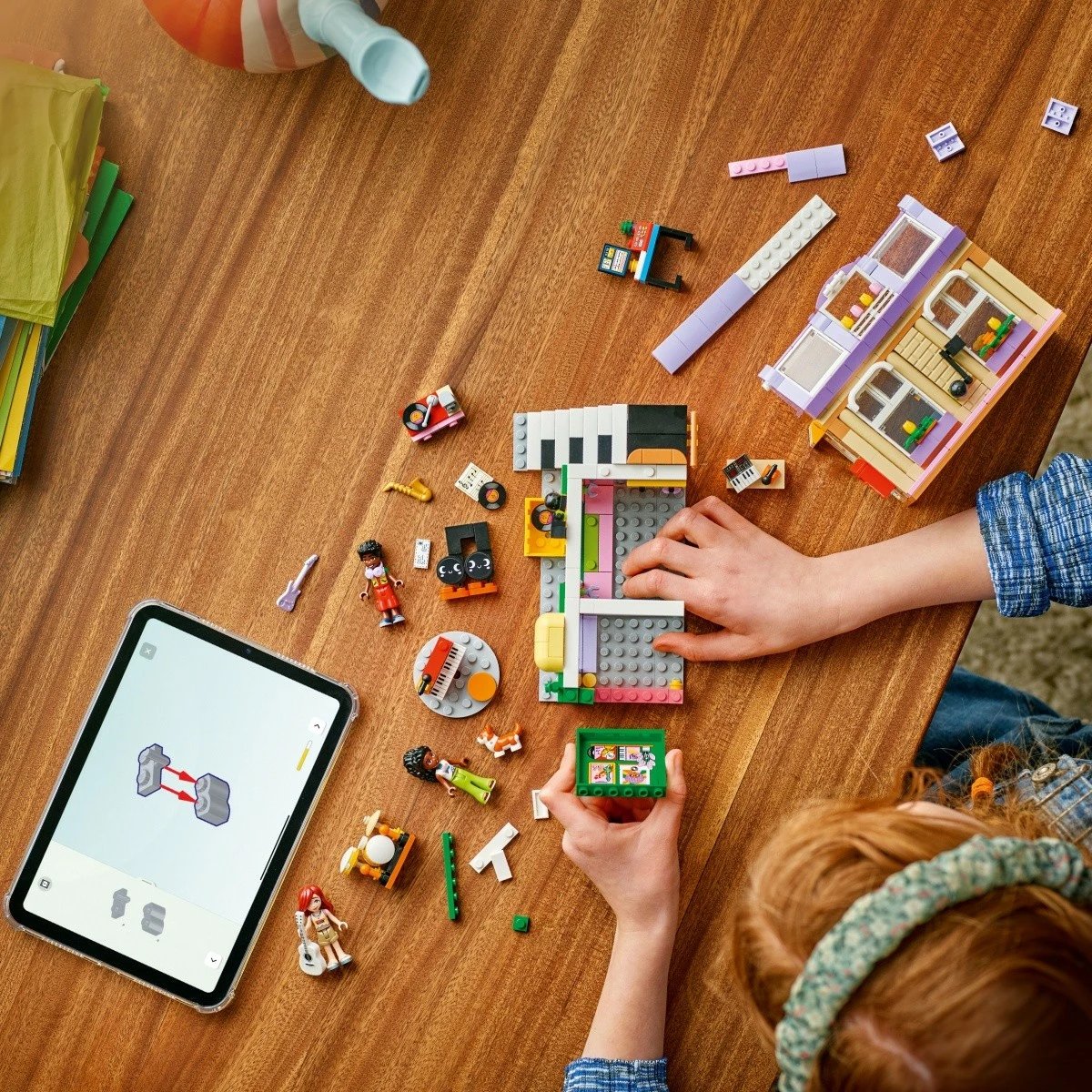 Set LEGO Friends Music Shop & Apartment 42653, 483 pjesë, për fëmijë, shumëngjyrësh