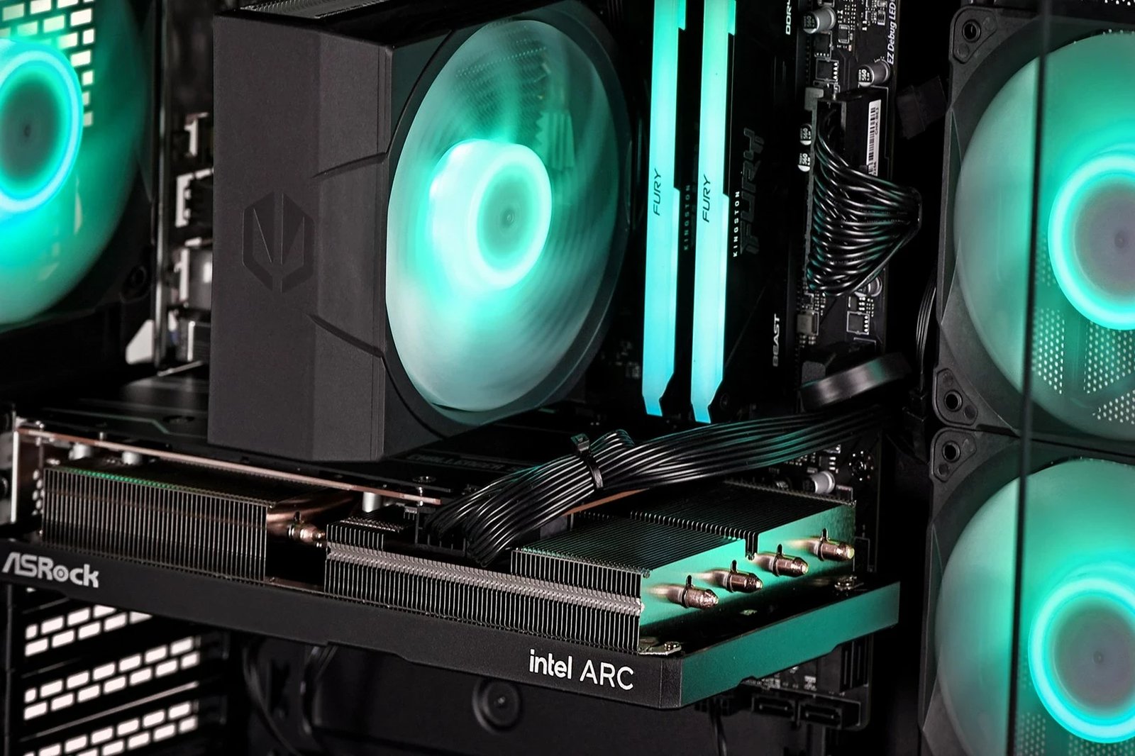 Kompjuter Actina, Intel Core i5, 32GB RAM, 1TB SSD, Intel Arc A580, i zi