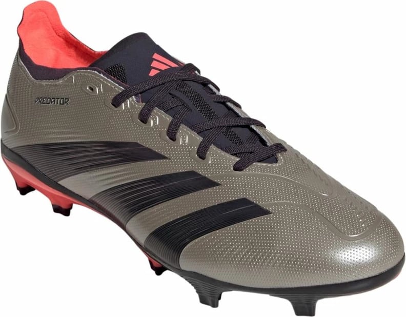 Atlete futbolli për meshkuj adidas, të zeza