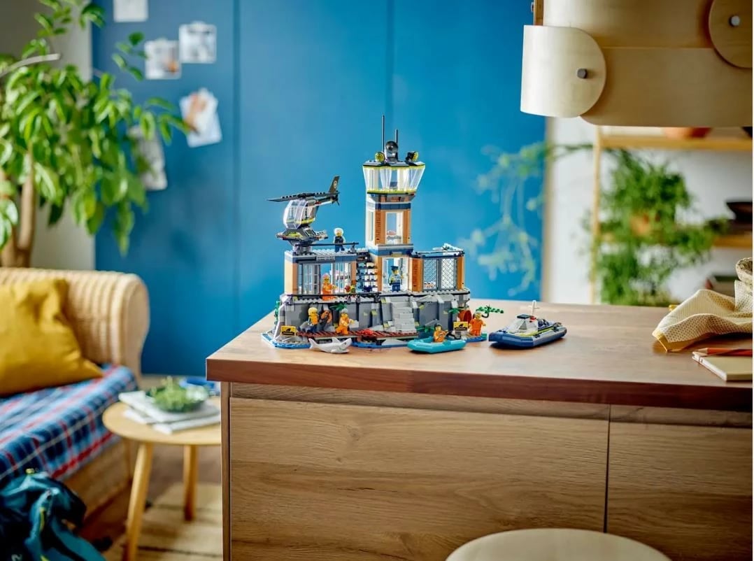 Set ndërtimi LEGO City Prison Island 60419, 980 pjesë, plastikë
