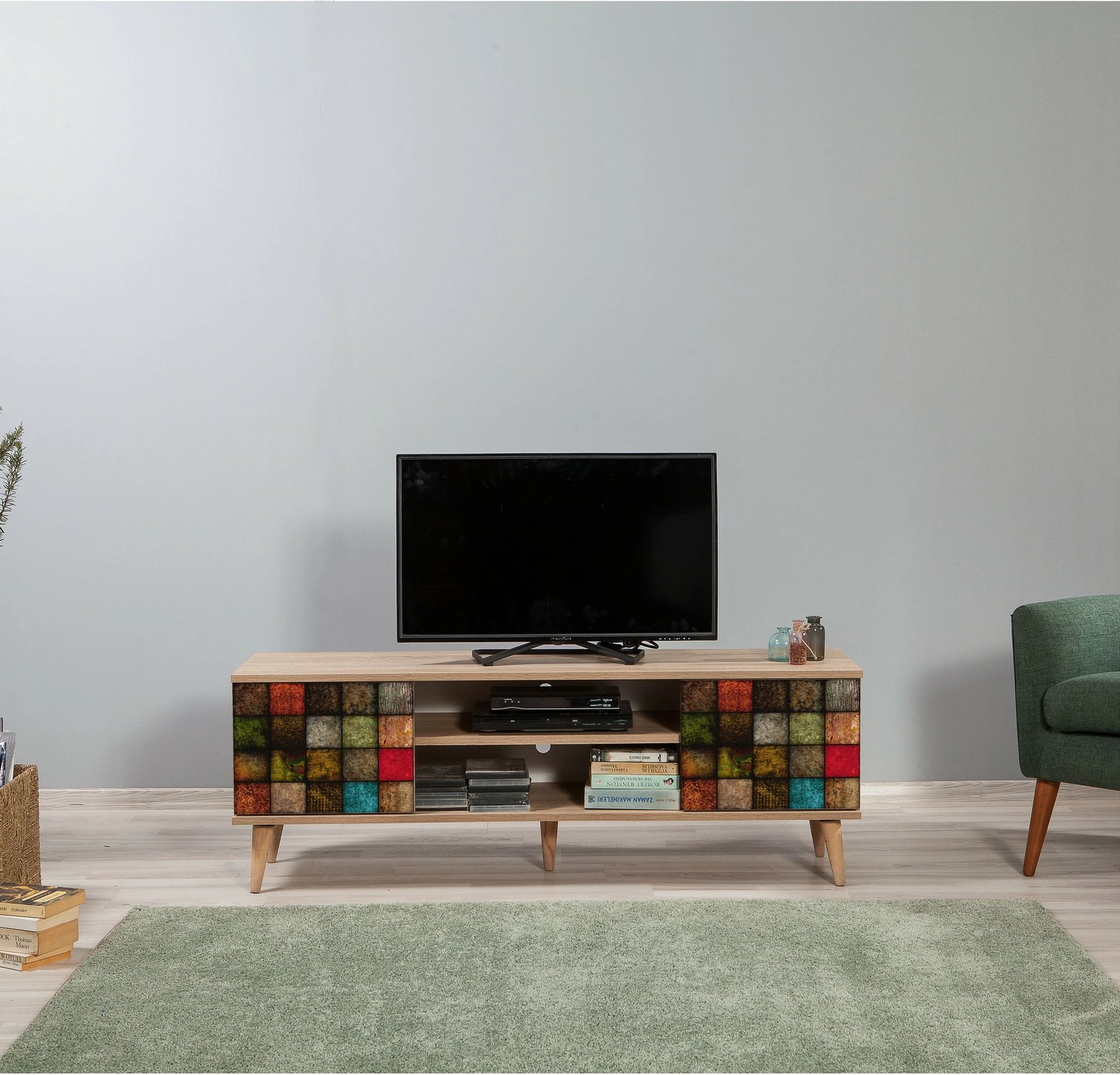 Komodë TV Hanah Home, Truva-723, ngjyrë lisi Sonoma