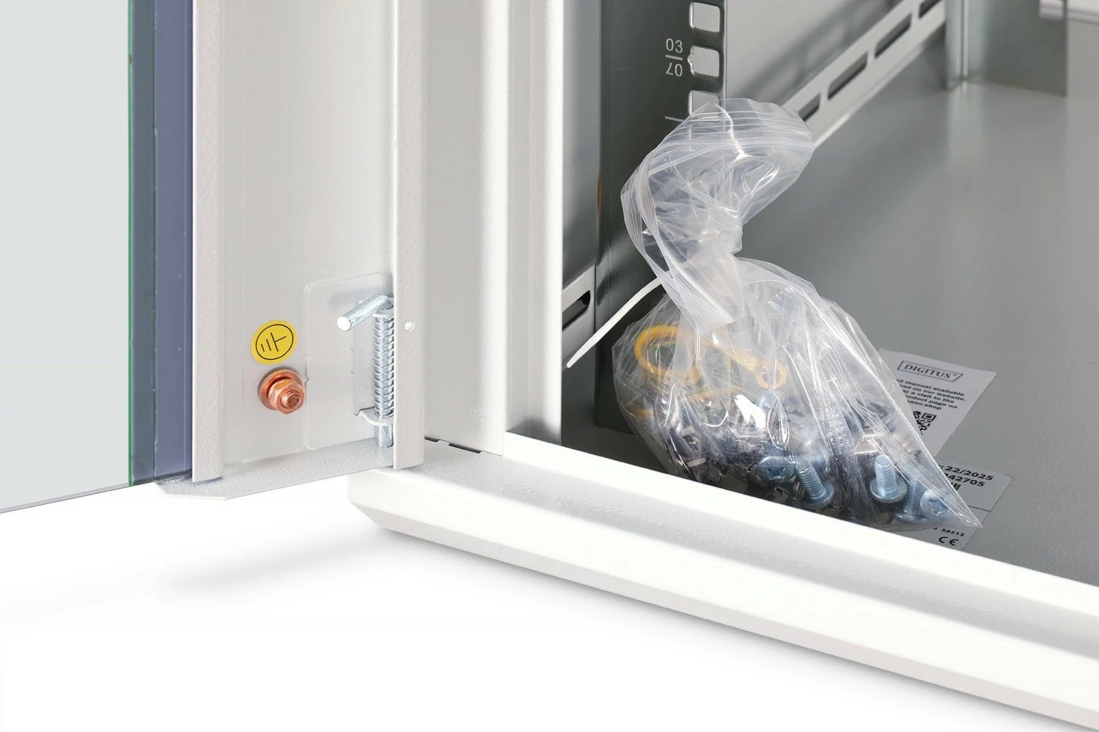 Kabinet rrjeti muror Digitus DN-37106 19" 9U 474x600x600 mm derë xhami IP20 ngarkesë 60 kg i pa-montuar gri