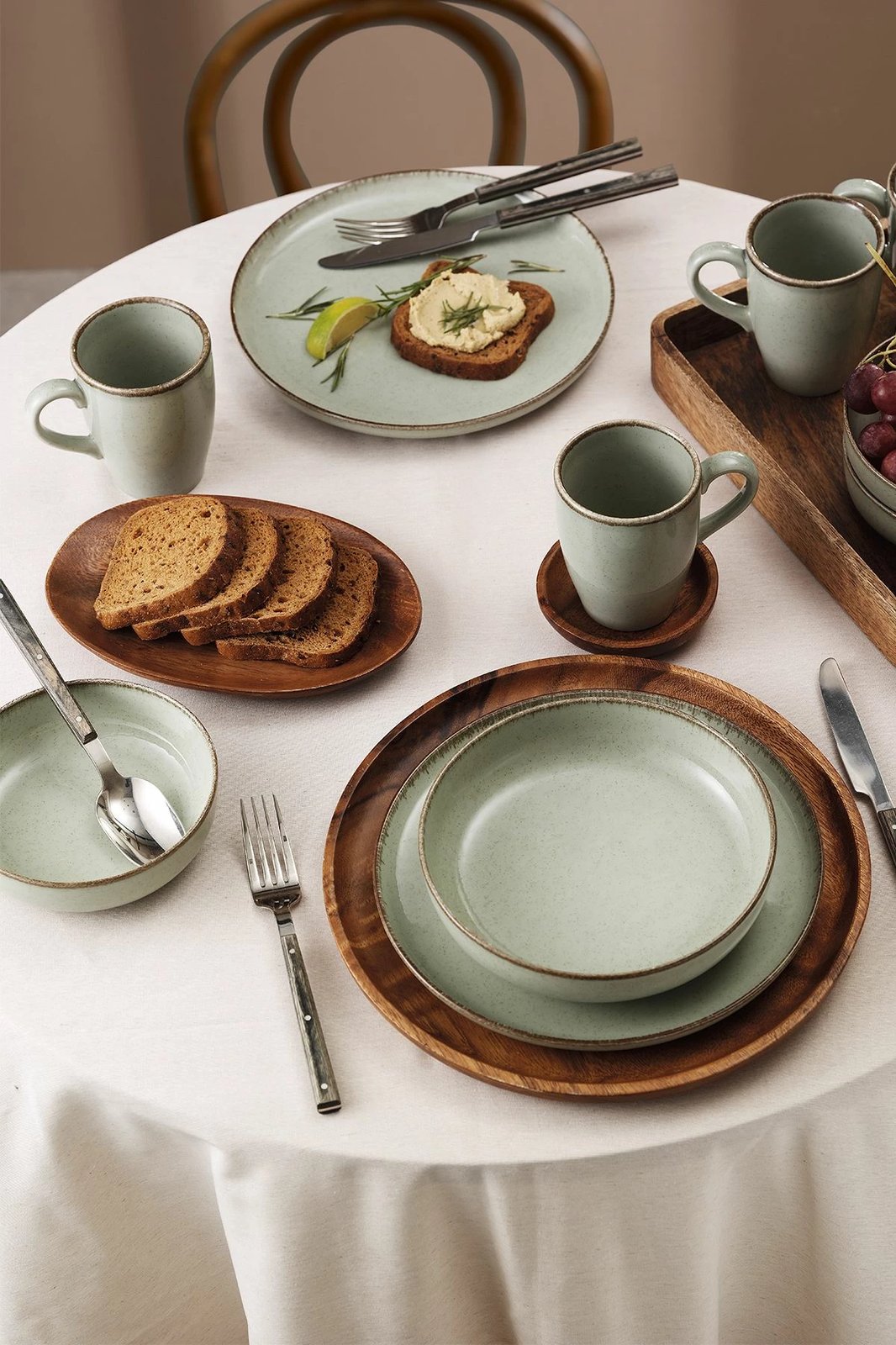 Set enësh për drekë (16 copë), Hermia Concept, MOD16Y2730P03