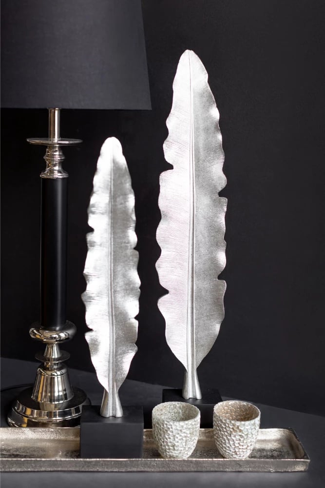 Dekor pendë, polirezina, dru, ngjyrë argjendi, 11x11x58 cm Dekor pendë, polirezina, dru, ngjyrë argjendi, 11x11x58 cm