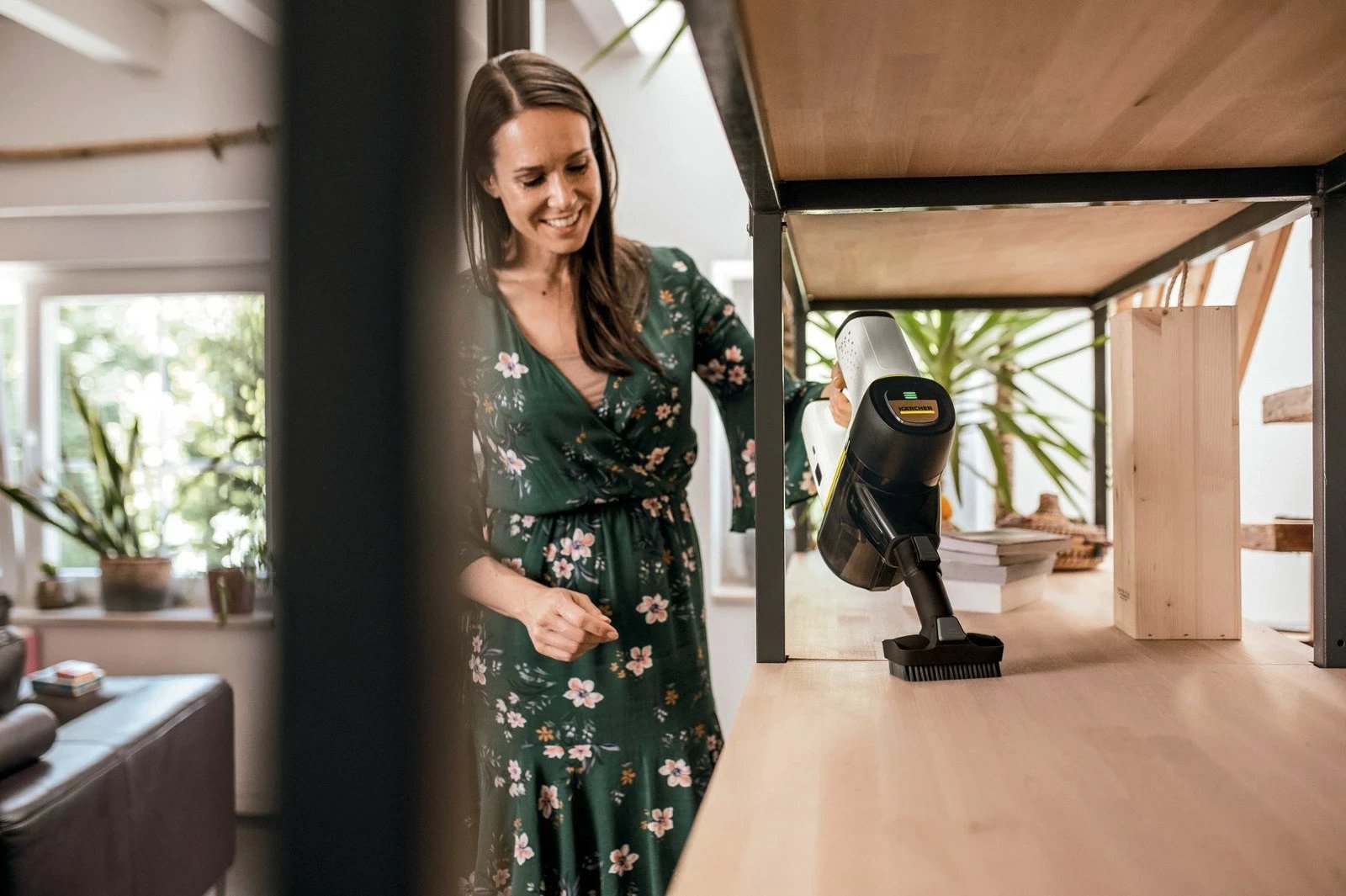 Fshesë pa kabllo KARCHER VC 6 Cordless ourFamily Duo, e bardhë