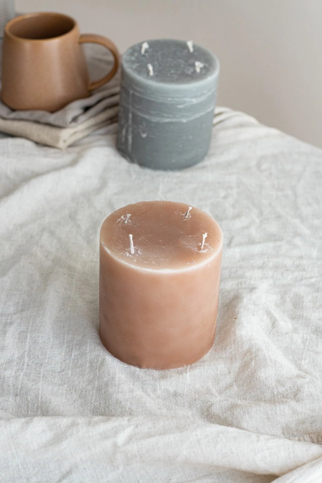 Qiri bllok, ngjyrë kafe, aromë druri, Evila Originals, 10x10cm