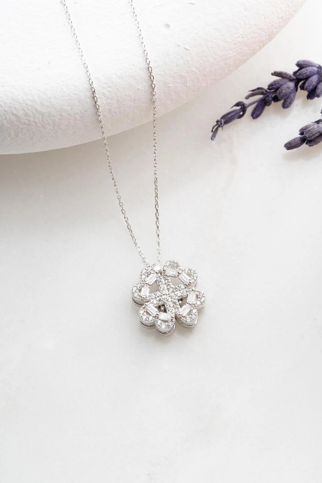 Varëse argjendi, Jumeon, NRZ999240