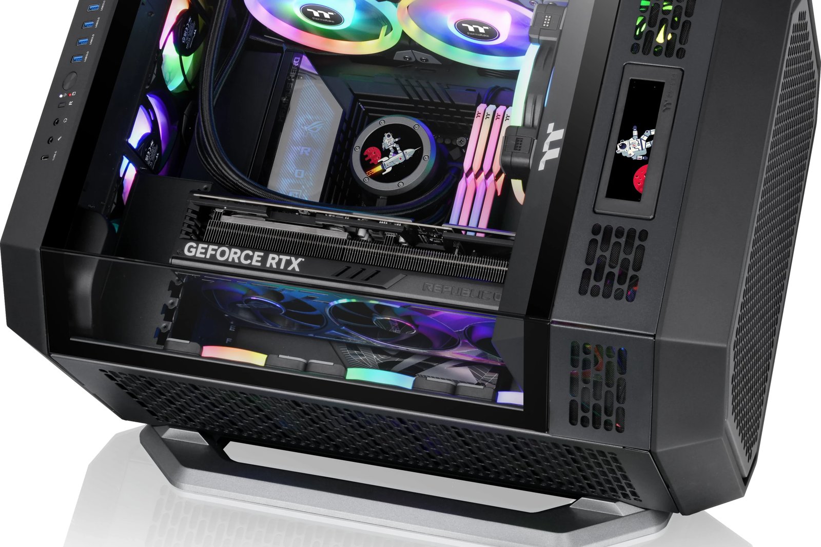 Kasë aksesor Thermaltake The Tower 600, komplet, e zezë