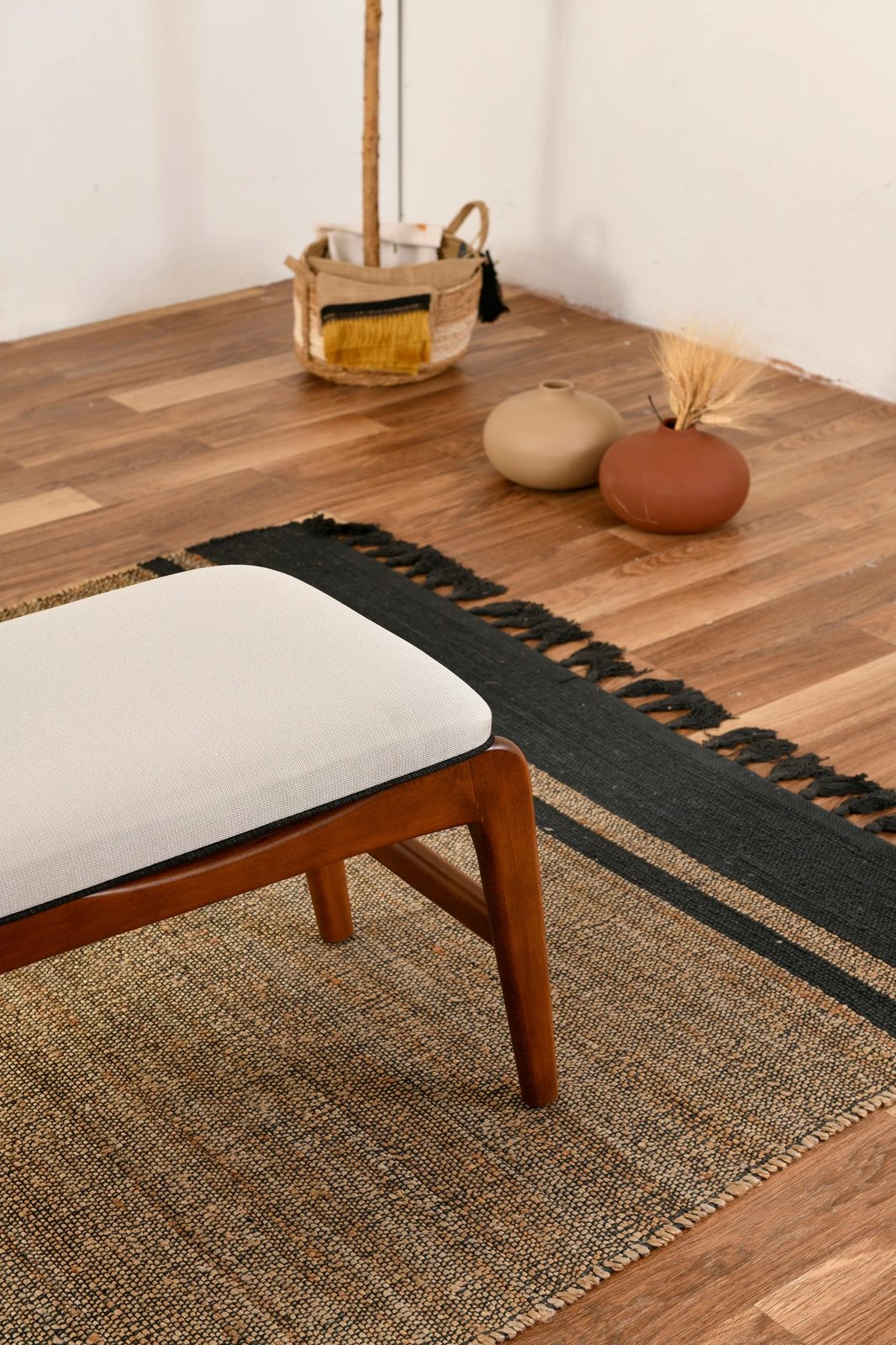 Bank Hanah Home, Touch, dru ahu, ngjyrë arre dhe krem, 120x40x45cm