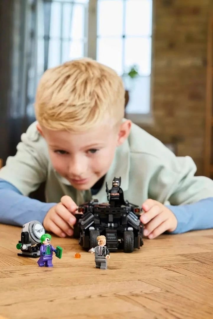 Lego Batman 76303 Tumbler vs. Two-Face & The Joker