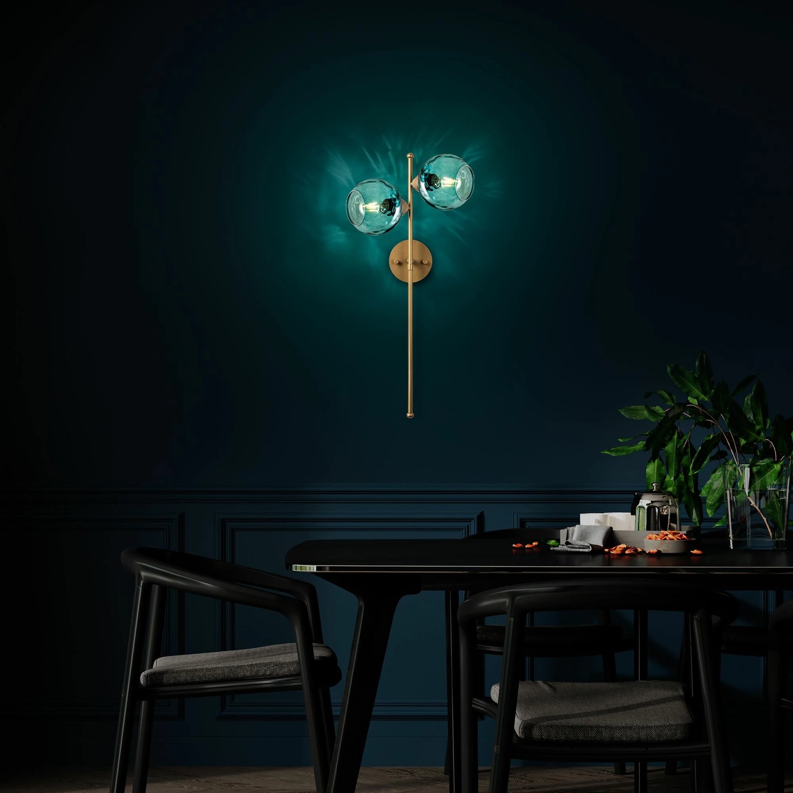 Llambë muri Opviq, Benek - 15 - 14422, metal dhe qelq, ngjyrë kaltër dhe ari