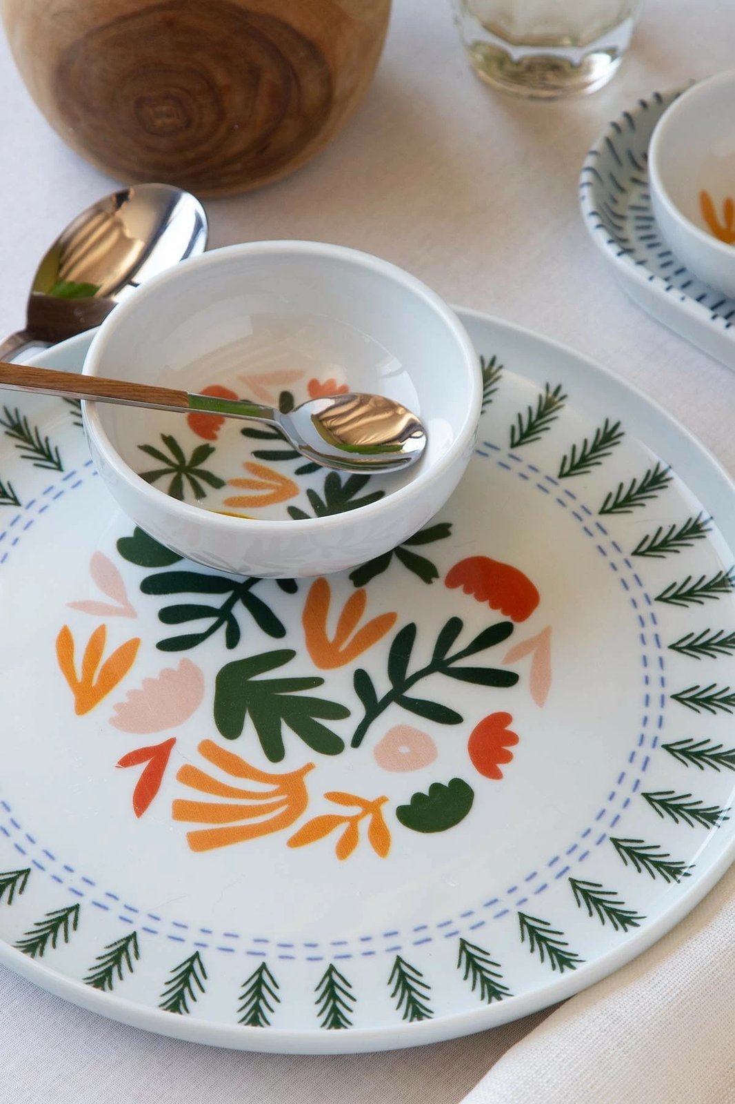 Set mëngjesi 14 pjesësh Hermia Concept, NNMOD14KH880741