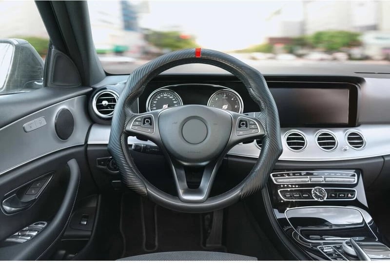 Mbeshtjelles Timoni Pvc Carbon Look