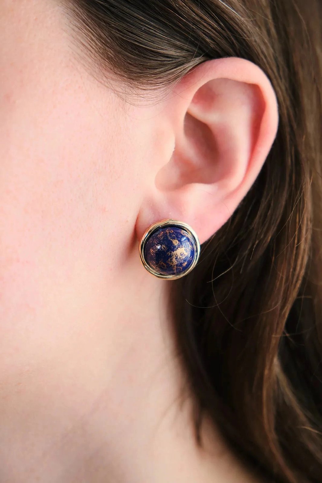 Vath prej bronzi, ngjyrë ari, Jumeon, një madhësi