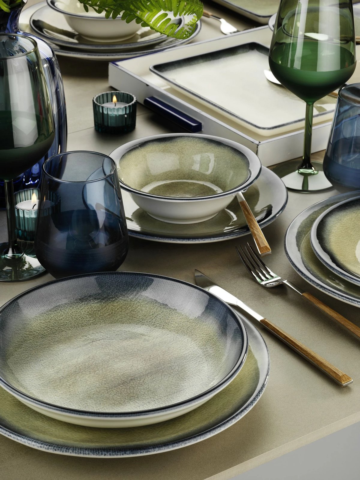 Set enësh për drekë, porcelani, 26 copë, Hermia, BNTS26YS890233, ngjyrë kaltër e errët dhe kafe