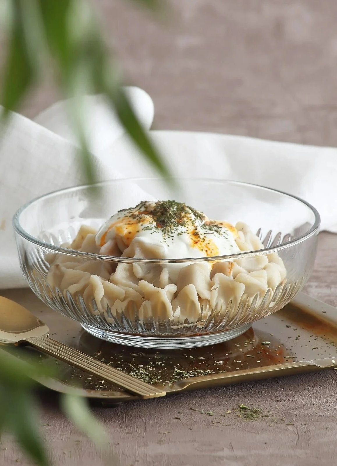 Set i pjatave të thella prej qelqi për sallatë (2 copë), Hermia Concept, LV-TOK282N