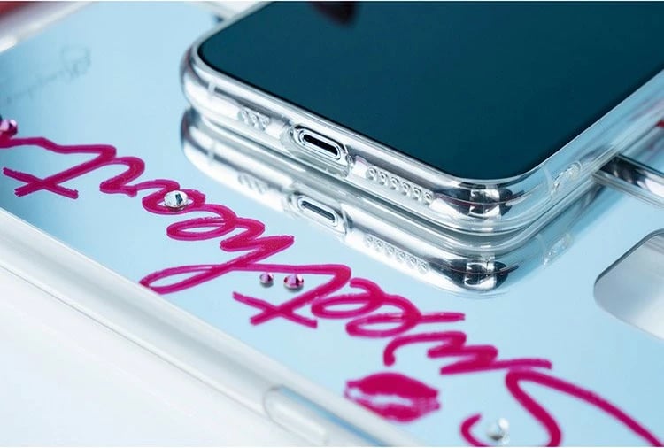 Mbështjellës Kingxbar Angel me pasqyrë dhe kristale Swarovski për iPhone 11 Pro Max, Transparent/Kuq Mbështjellës Kingxbar Angel me pasqyrë dhe kristale Swarovski për iPhone 11 Pro Max, Transparent/Kuq