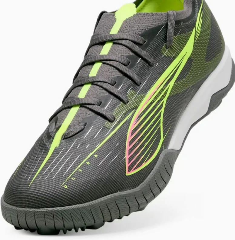 Atlete futbolli për meshkuj Puma, të zeza