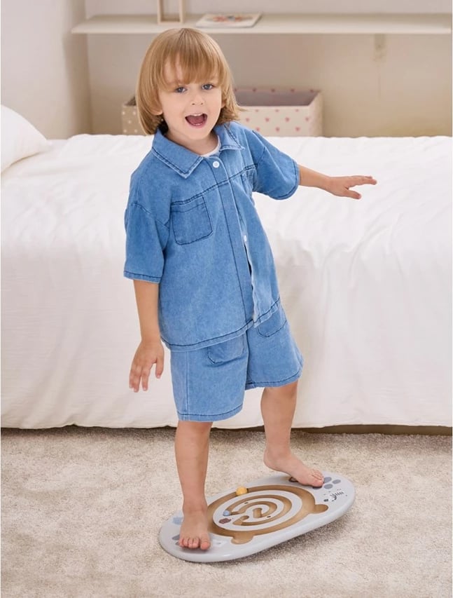 Dërrasë balancuese me labirint prej druri, Viga Balancing Maze, 450×300×50 mm, 2 topa, kapacitet 50 kg, ngjyrë sipas fotos