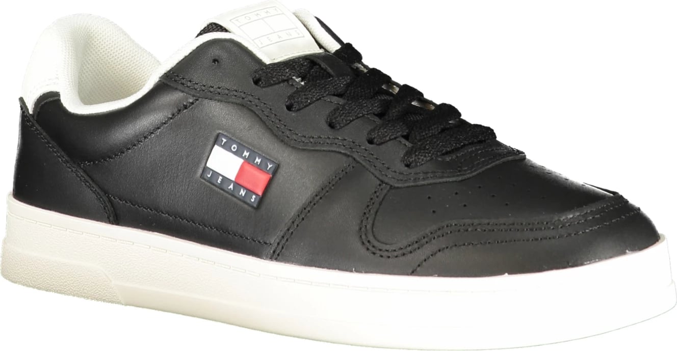 Atlete femra Tommy Hilfiger, të zeza