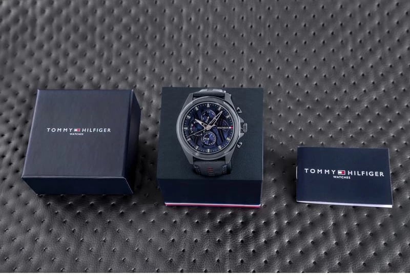 Orë dore për meshkuj Tommy Hilfiger, navy blue