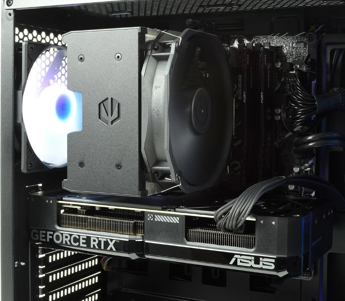 Kompjuter Komputronik Ultimate X714 [E19] i7, RTX 4070 Super, 64GB, 2TB, zi