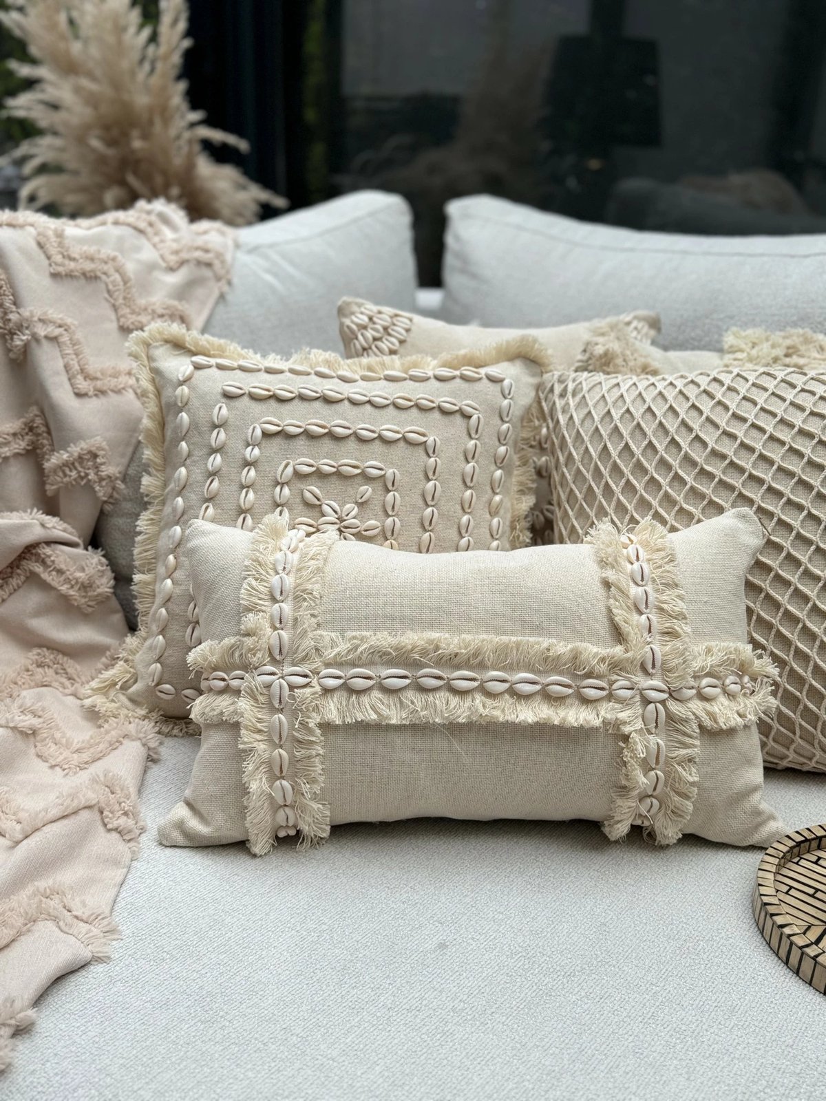 Jastëk dekorativ, mbulesë, ngjyrë bezhë, Den001