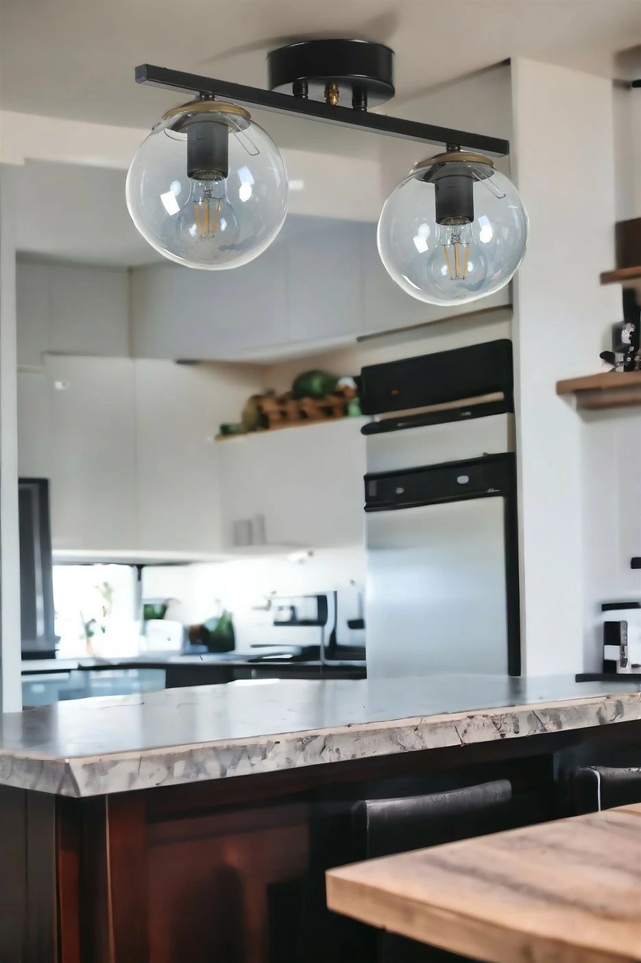 Llambë tavani Opviq, Yeni Can 2, ngjyrë e zezë dhe fume, qelq Llambë tavani Opviq, Yeni Can 2, ngjyrë e zezë dhe fume, qelq