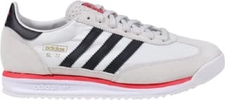 Atlete adidas meshkuj të bardha