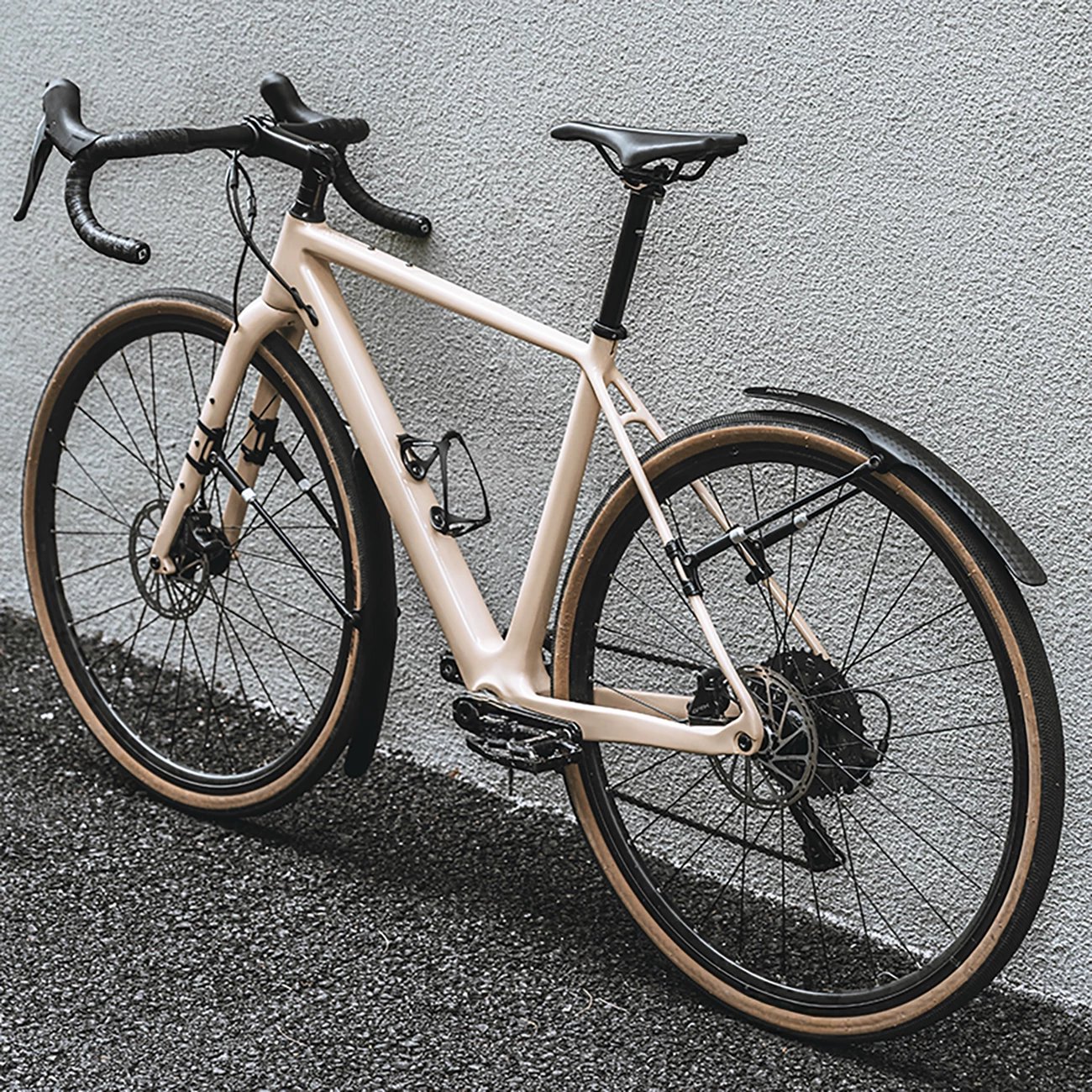 Pasqyrë retrovizore biçiklete e majtë, Wozinsky WLR-01I, përshtatje timoni 20-24 mm, rrotullim 360°, xham 75x75 mm, e zezë