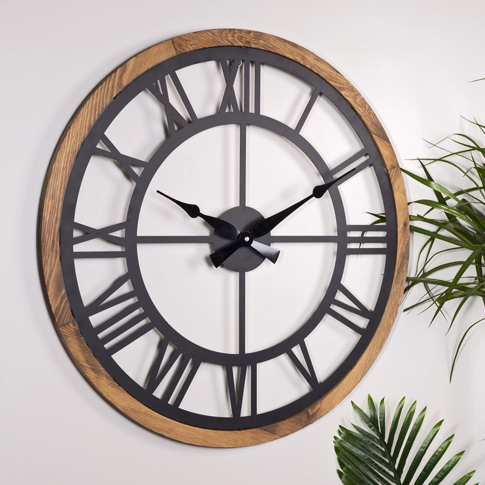 Orë muri dekorative metalike Wallity, numra romakë, e zezë