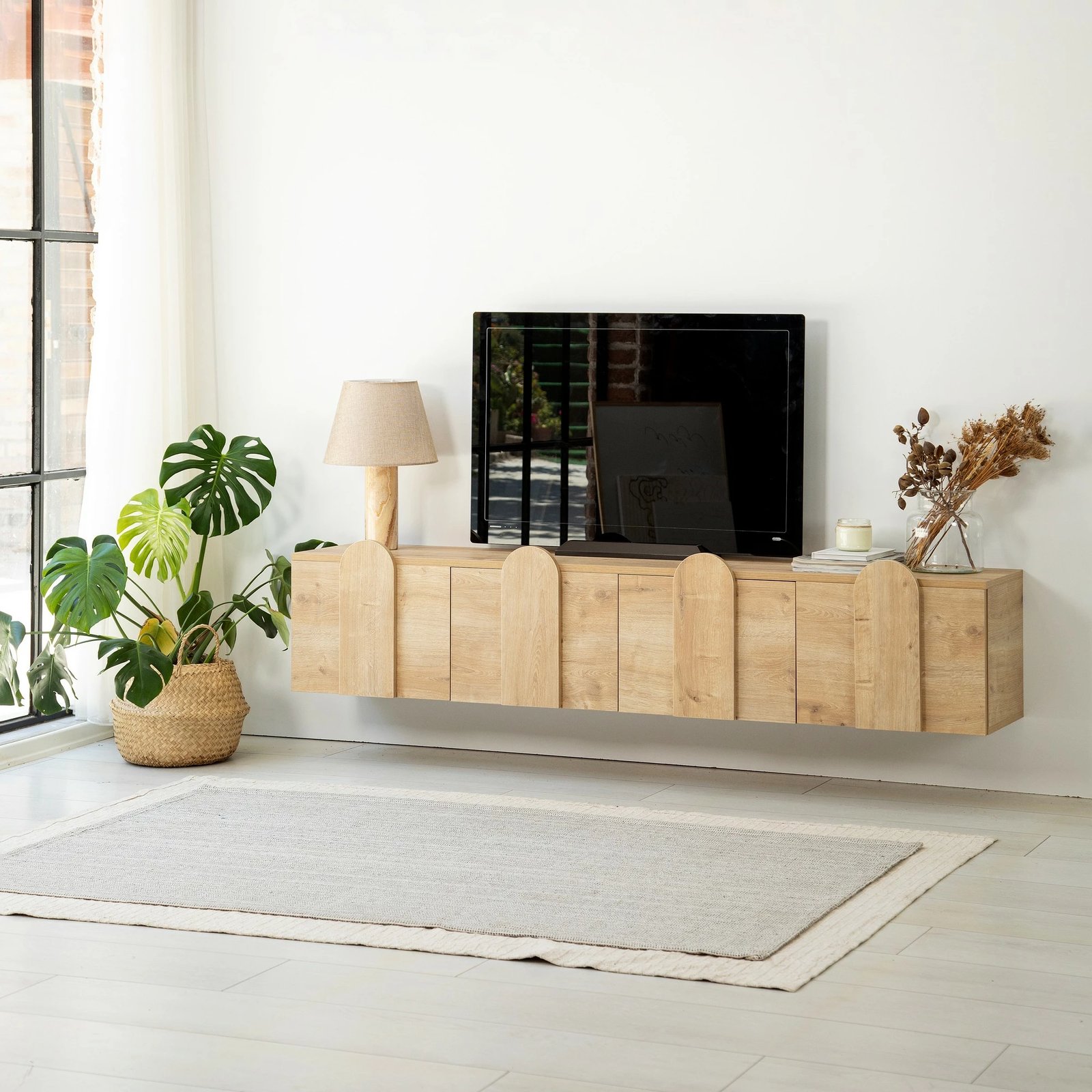 Komodë TV Hanah Home, New Line, ngjyrë lisi, 180x45x35cm