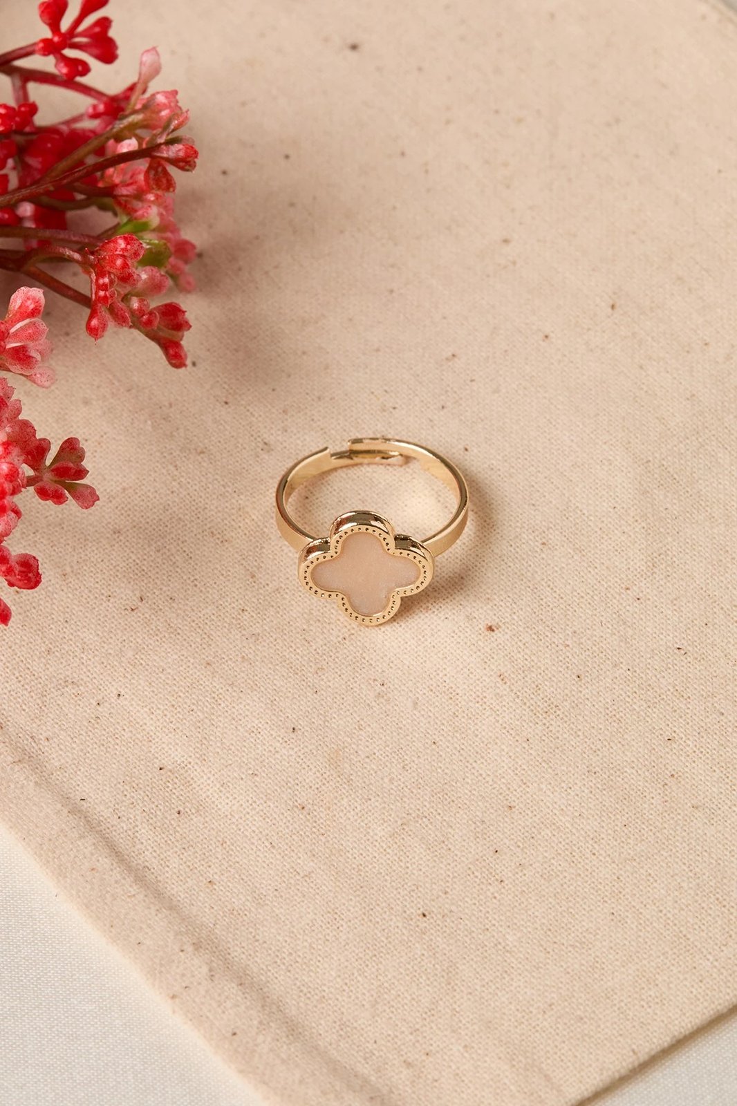 Unazë metalike ngjyrë ari Elika, CY9853