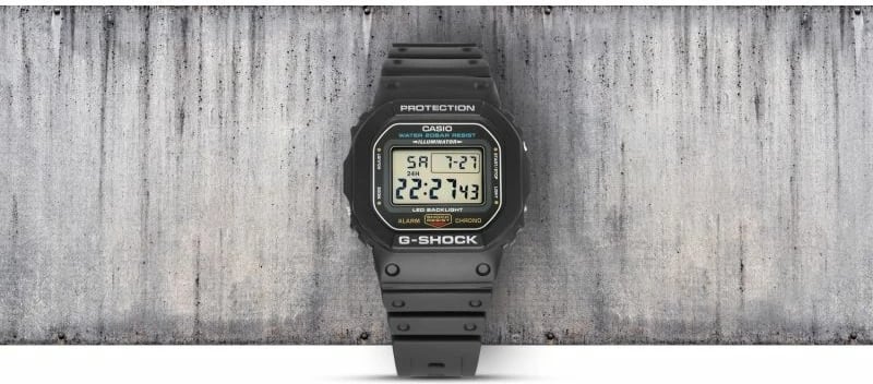 Orë dore për meshkuj Casio G-Shock, e zezë